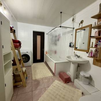 Продается 3-х комнатная квартира, 118,6 м²
