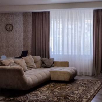 Продается 3-х комнатная квартира, 130 м²