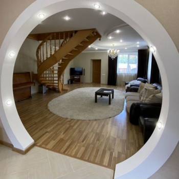 Продается Дом, 180 м²