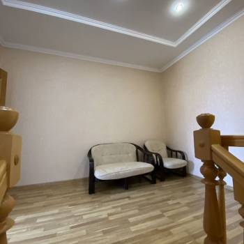Продается Дом, 180 м²