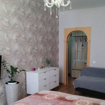 Продается 1-комнатная квартира, 43 м²