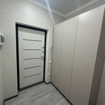 Продается 1-комнатная квартира, 44 м²