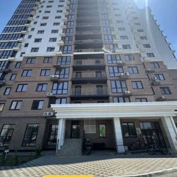 Продается 1-комнатная квартира, 44 м²