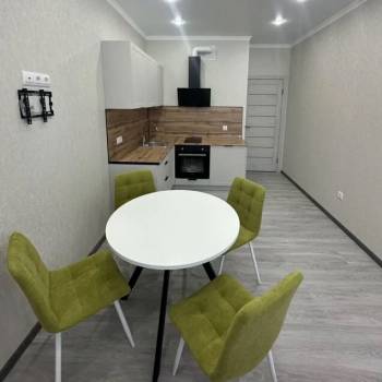 Продается 1-комнатная квартира, 44 м²