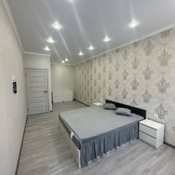 Продается 1-комнатная квартира, 44 м²