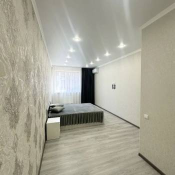 Продается 1-комнатная квартира, 44 м²