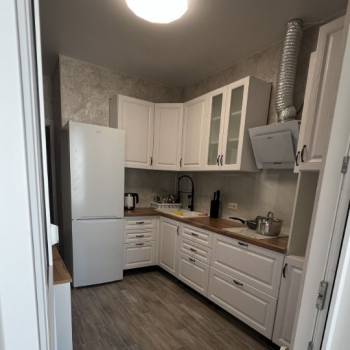 Сдается 1-комнатная квартира, 40 м²