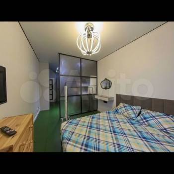 Продается 1-комнатная квартира, 45 м²