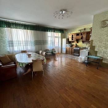 Продается Дом, 342 м²