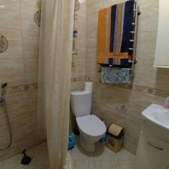 Продается 1-комнатная квартира, 43 м²