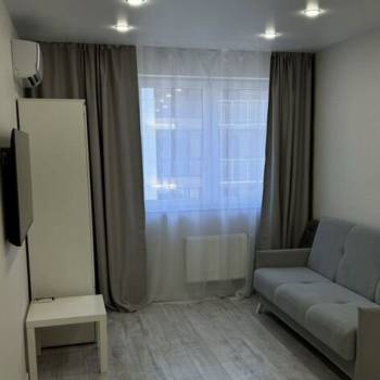 Продается 1-комнатная квартира, 45 м²