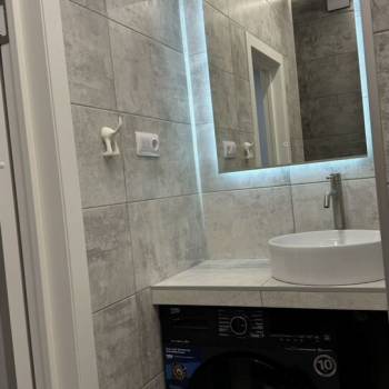 Продается 1-комнатная квартира, 45 м²