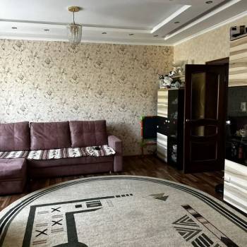 Продается Дом, 242 м²