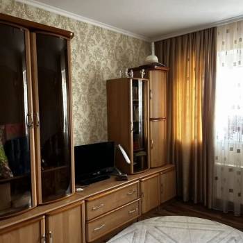Продается Дом, 242 м²