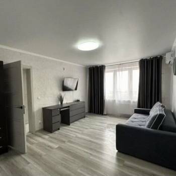 Сдается 1-комнатная квартира, 37,9 м²