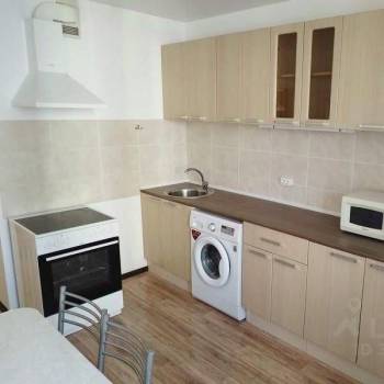 Сдается 1-комнатная квартира, 37 м²