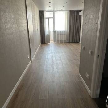 Продается 1-комнатная квартира, 35 м²