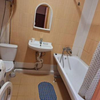 Продается 2-х комнатная квартира, 57 м²