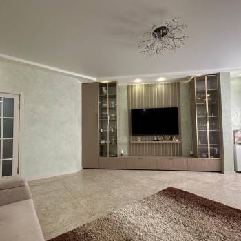 Продается 2-х комнатная квартира, 60 м²