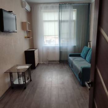 Сдается 1-комнатная квартира, 40 м²
