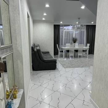 Продается Дом, 200 м²