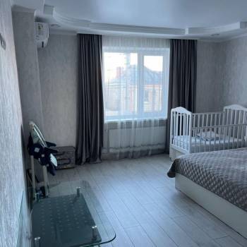 Продается Дом, 200 м²
