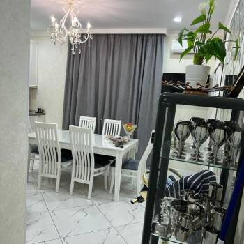 Продается Дом, 200 м²