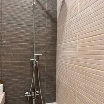 Продается 1-комнатная квартира, 49 м²