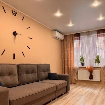 Продается 1-комнатная квартира, 49 м²