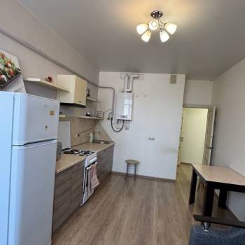 Сдается 1-комнатная квартира, 44 м²
