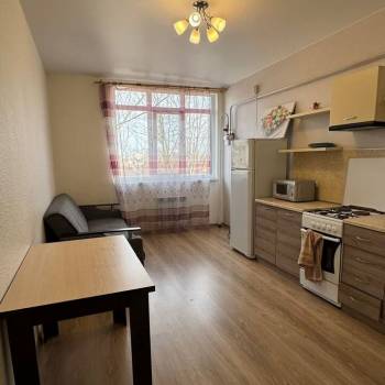 Сдается 1-комнатная квартира, 44 м²