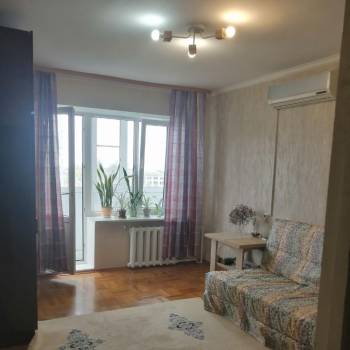 Продается 1-комнатная квартира, 30,3 м²