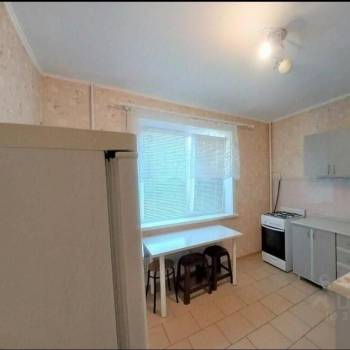 Продается 1-комнатная квартира, 41 м²