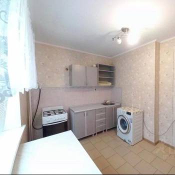 Продается 1-комнатная квартира, 41 м²
