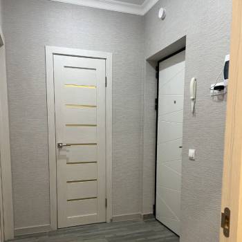 Сдается 1-комнатная квартира, 42 м²