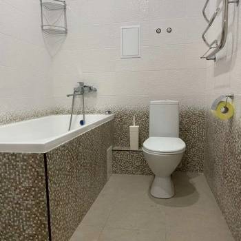 Сдается 1-комнатная квартира, 60 м²