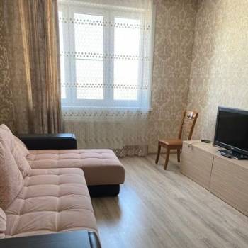 Продается 1-комнатная квартира, 41 м²