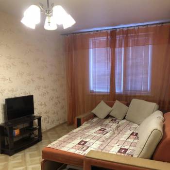Сдается 1-комнатная квартира, 45 м²