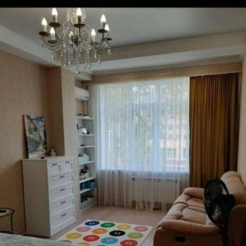Продается 2-х комнатная квартира, 57 м²