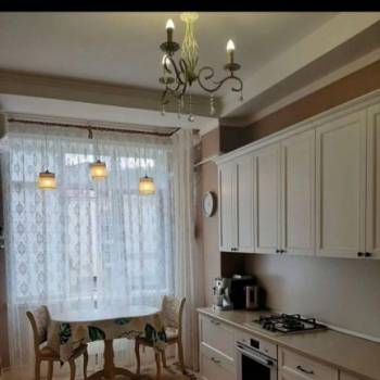 Продается 2-х комнатная квартира, 57 м²