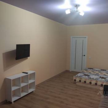 Сдается 1-комнатная квартира, 44 м²