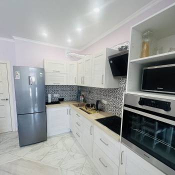 Сдается 1-комнатная квартира, 50 м²