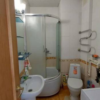 Продается 3-х комнатная квартира, 52 м²