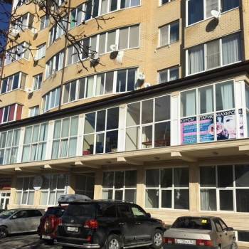 Сдается Нежилое помещение, 180 м²