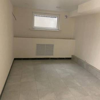 Сдается Нежилое помещение, 18 м²