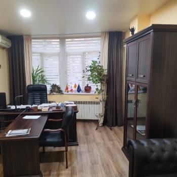 Сдается Нежилое помещение, 125 м²