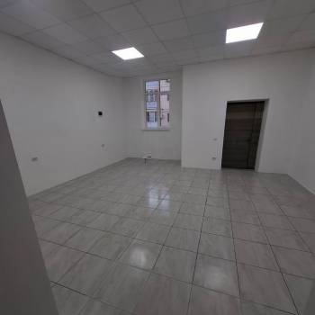 Сдается Нежилое помещение, 74 м²