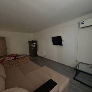 Сдается Многокомнатная квартира, 90 м²
