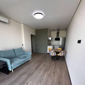 Сдается 1-комнатная квартира, 42 м²