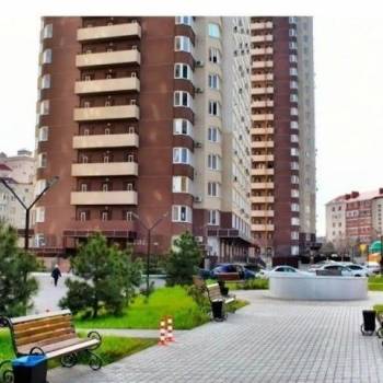 Продается 1-комнатная квартира, 38 м²
